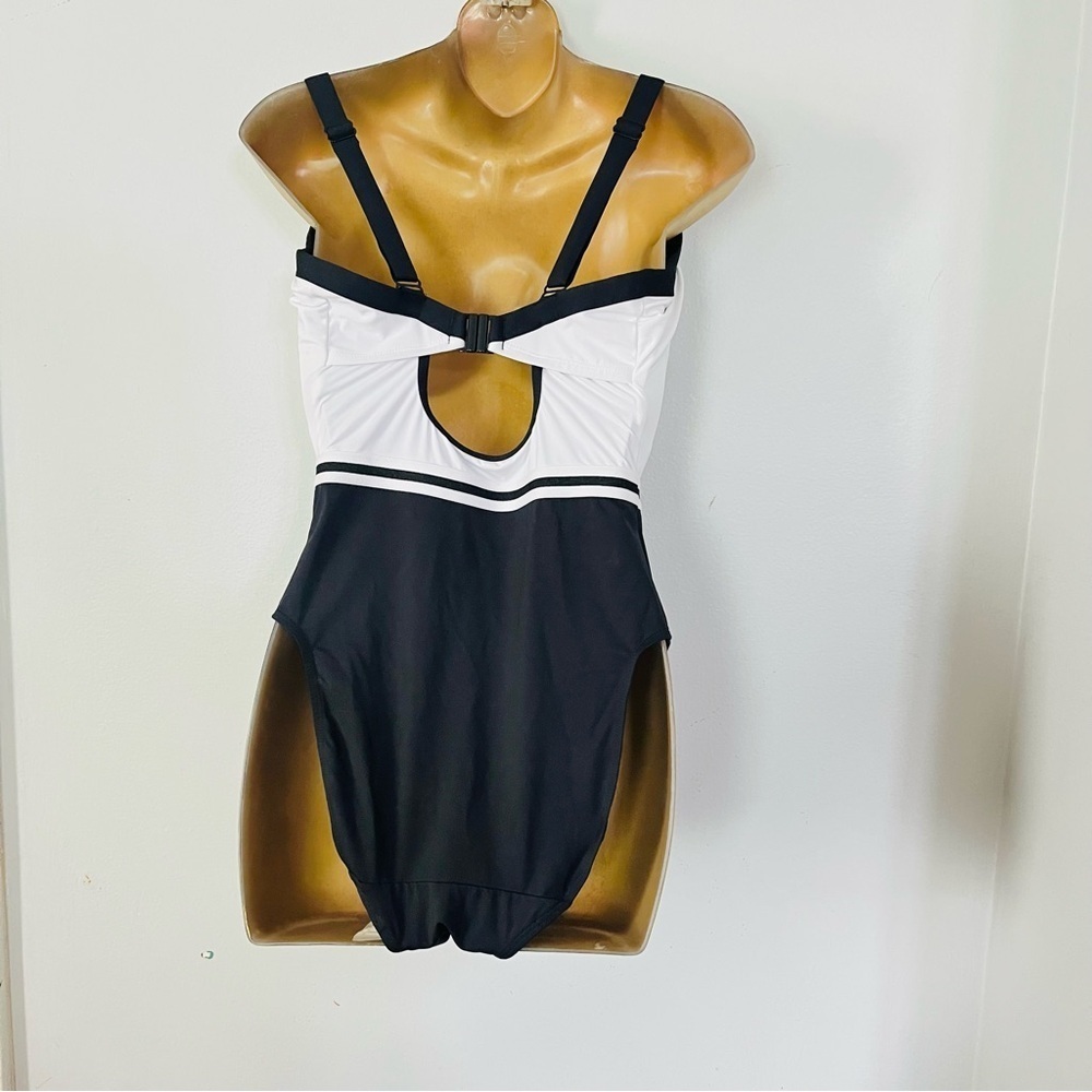 Bravissimo black and White One-Piece Swimsuit - Picture 4 of 4
